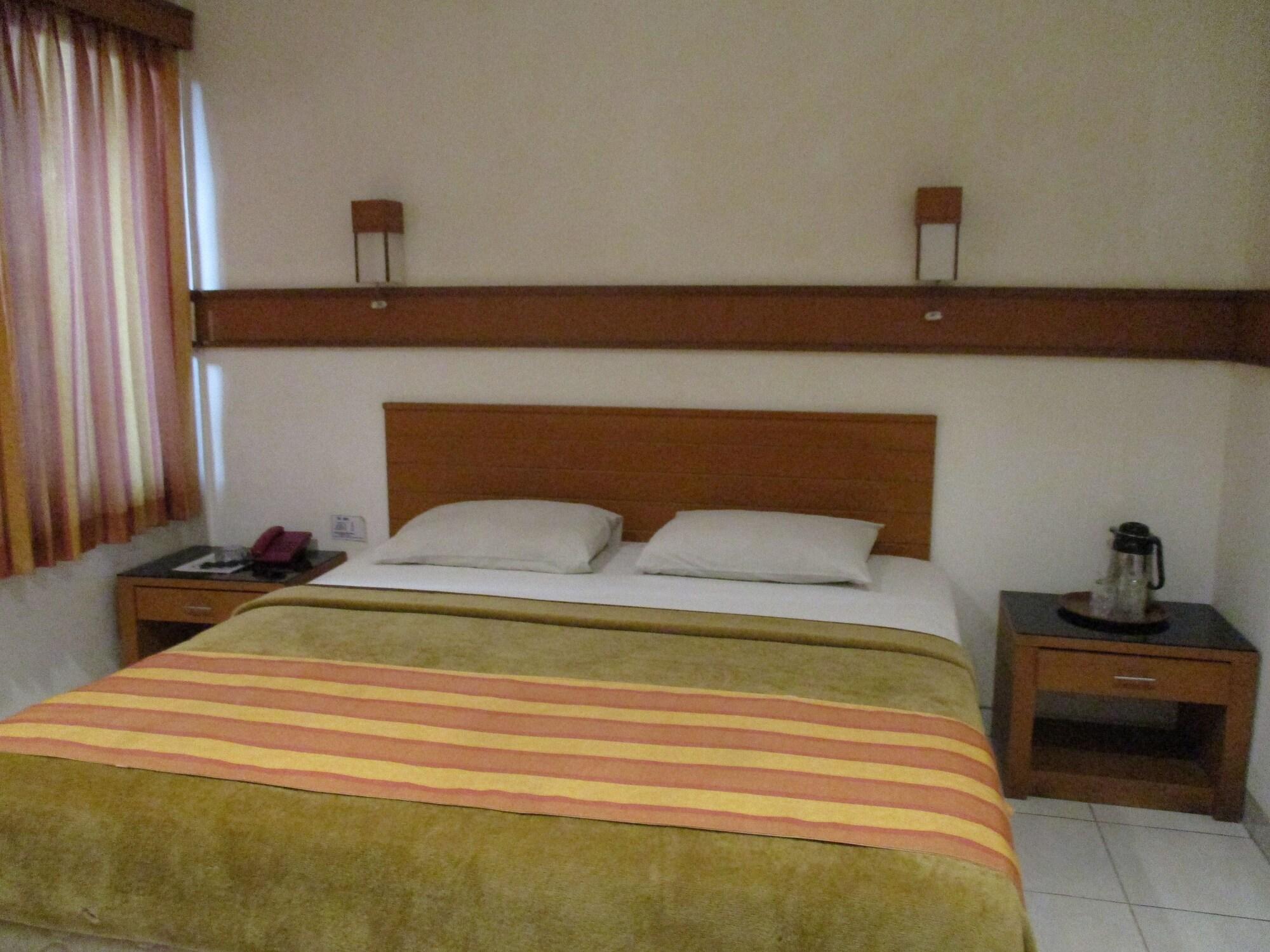 Hotel Caravan Tanah Abang Jakarta Exteriér fotografie