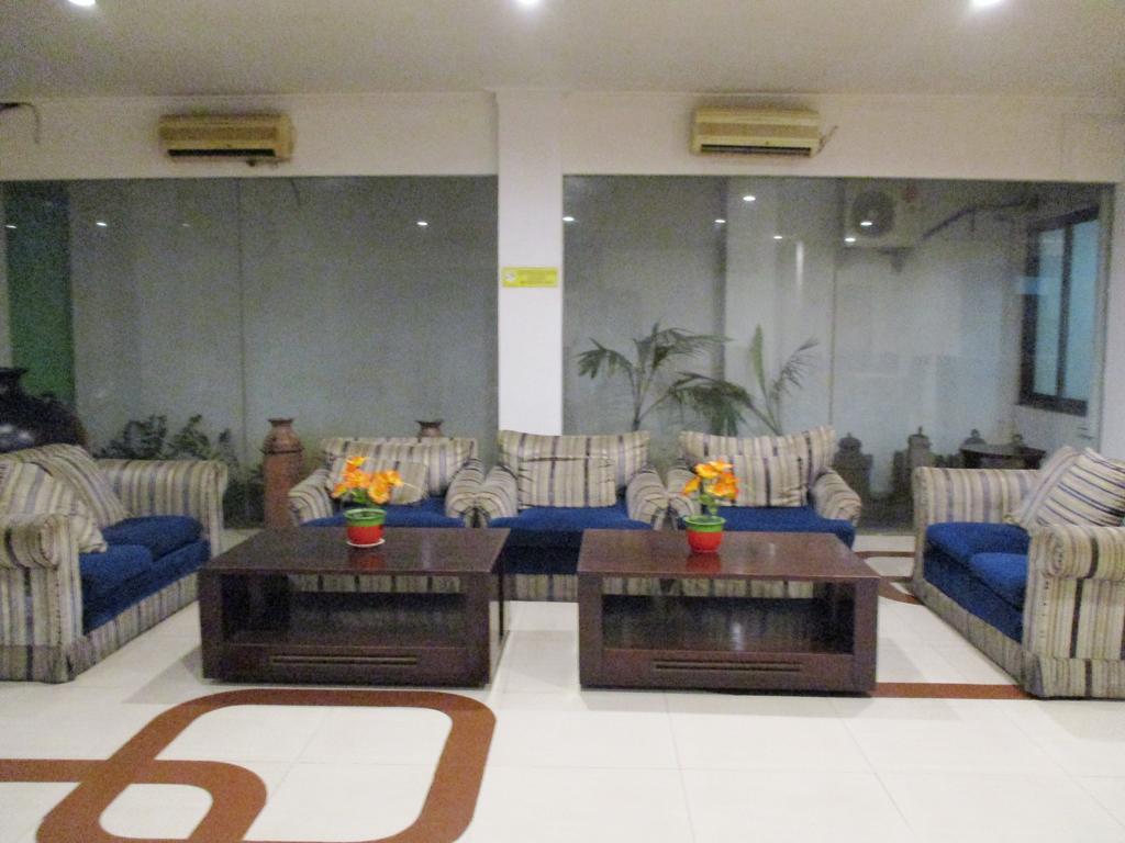 Hotel Caravan Tanah Abang Jakarta Exteriér fotografie